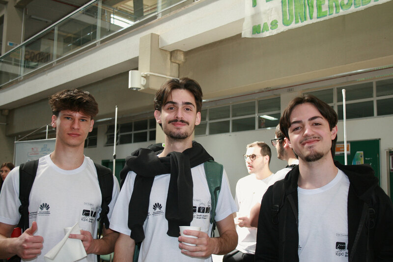 Equipe de Ciência da Computação da URI participa novamente da Maratona de Programação