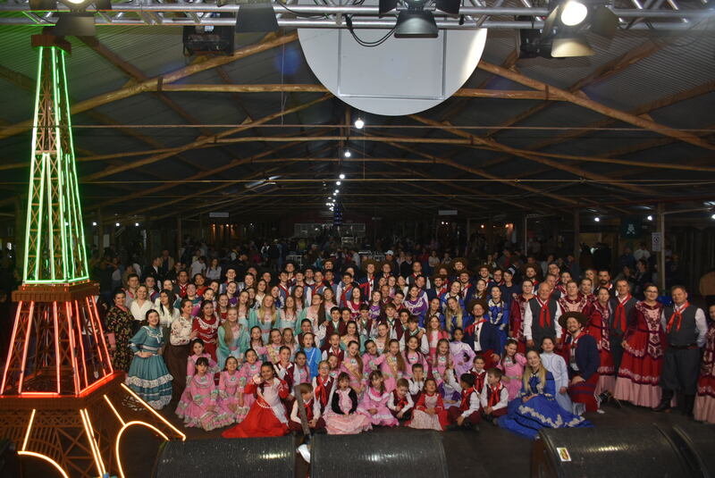 Acampamento Farroupilha segue com grande  público e programação cultural em Getúlio Vargas