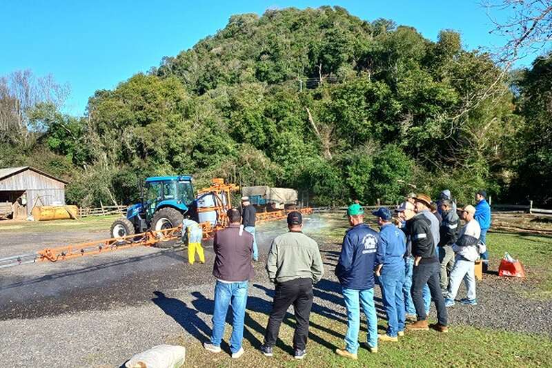  RS capacita 21 mil agricultores para uso responsável de defensivos e reduz riscos no campo