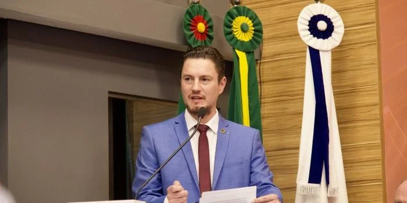 Marcelo Arruda intensifica articulações em Porto Alegre para atender prefeitos gaúchos