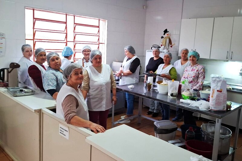  Emater/RS-Ascar promove ações sobre alimentação saudável em Entre Rios do Sul