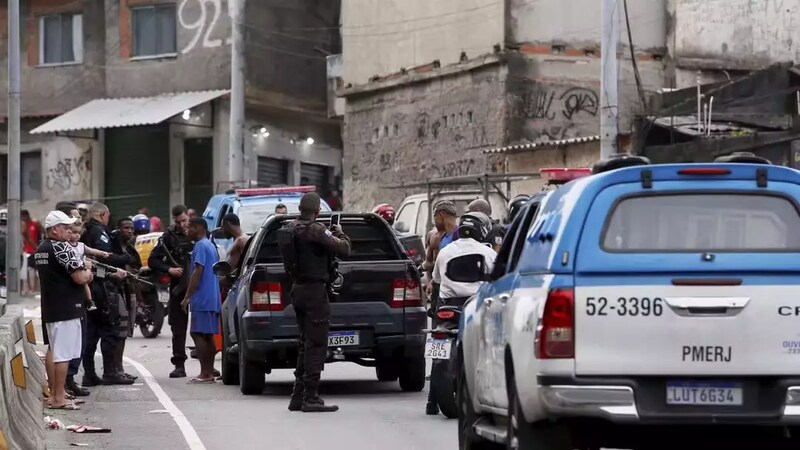 Megaoperação contra o Comando Vermelho no Rio deixa mais de 60 mortos  e 81 presos