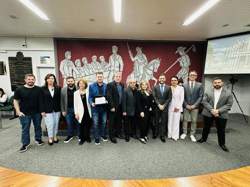 Câmara de Vereadores presta homenagem à Soccol e Barbieri pelos 70 anos de fundação