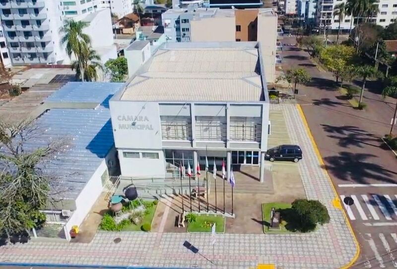 Câmara de Vereadores aprova três projetos voltados à saúde e à gestão pública em Erechim
