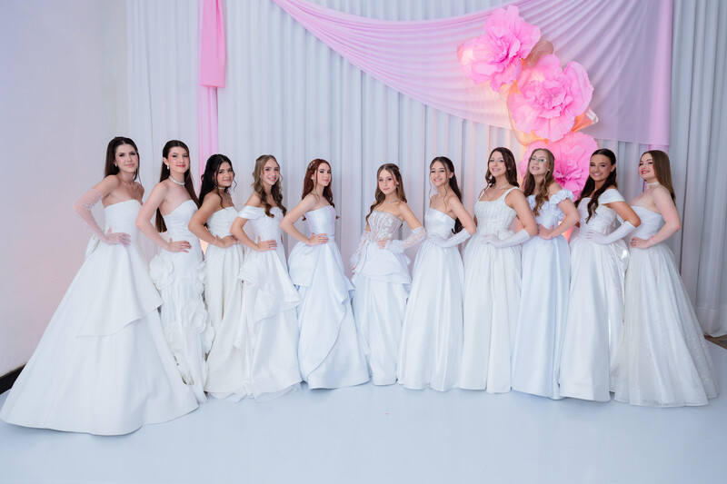 Baile de Debutantes 2025 emociona no Clube Atlântico