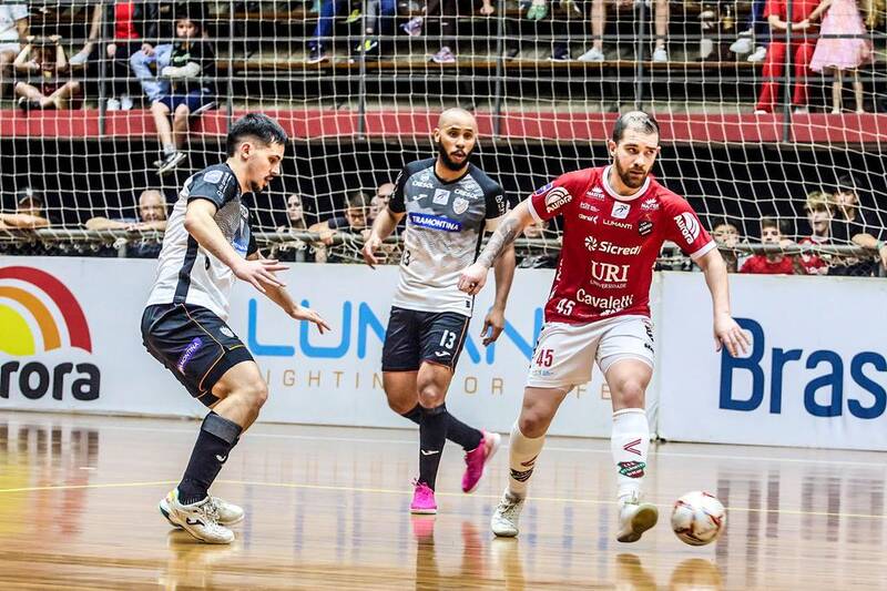 Atlântico e ACBF decidem vaga na final do Gaúcho de Futsal Série Ouro nesta segunda-feira