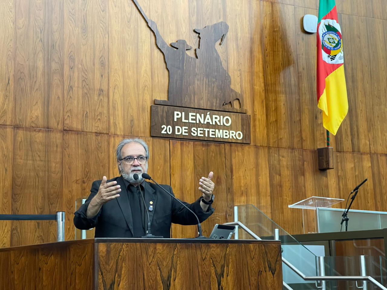 Assinatura eletrônica para todos os documentos do DetranRS é aprovada na Assembleia