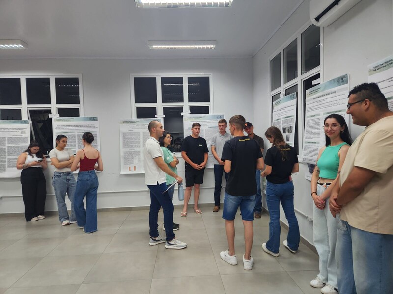 Mostra Científica de Medicina Veterinária da URI destaca inovação e excelência acadêmica