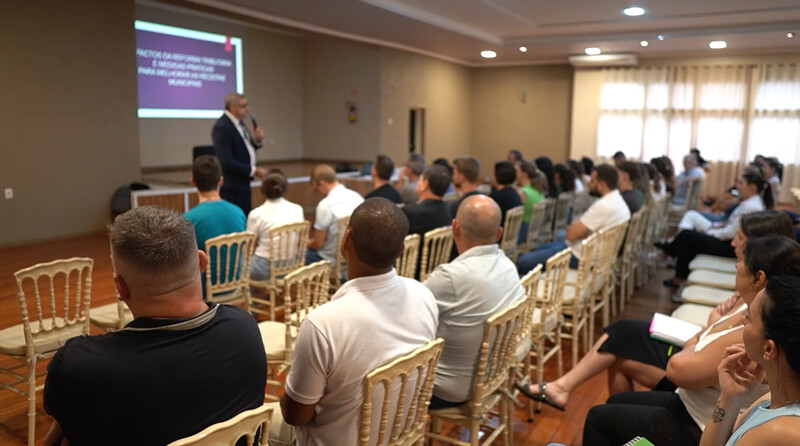 Aratiba promove palestra para esclarecer impactos da Reforma Tributária e preparar comunidade para mudanças fiscais