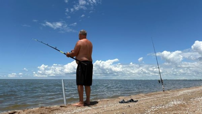 Carteirinha de pescador é obrigatória para a pesca amadora e esportiva