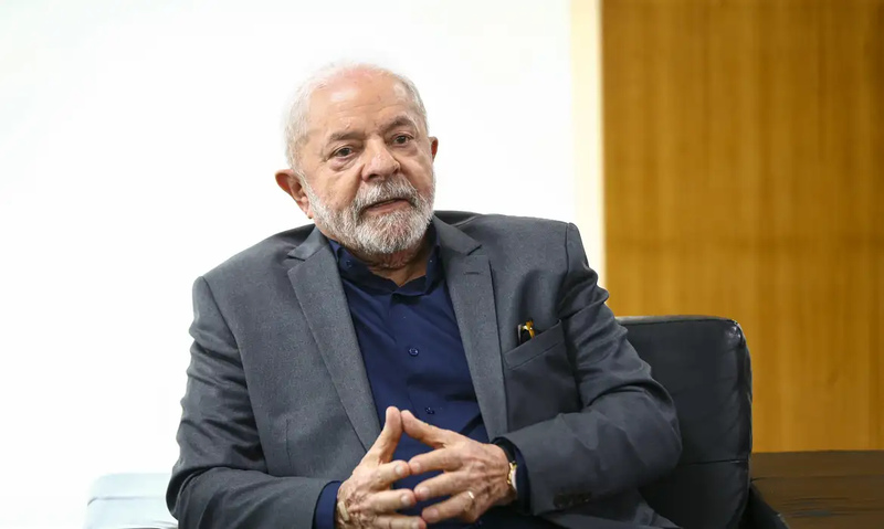 Presidente Lula sanciona parcialmente reajuste salarial para servidores da Câmara, Senado e TCU