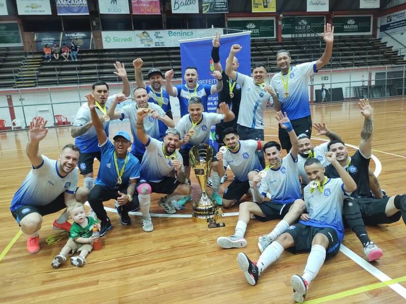 Nova União conquista a Taça dos Campeões Erechim em grande final no Caldeirão do Galo