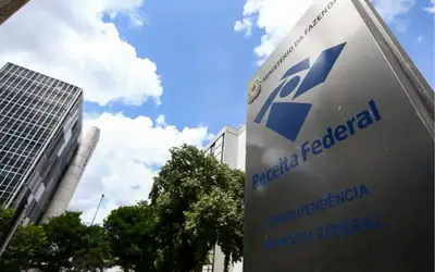Receita comunica 1,2 milhão de contribuintes com parcelamentos em atraso