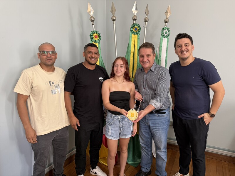 Atleta Isadora Valmorbida da Silva é campeã mundial infantojuvenil de jiu-jitsu