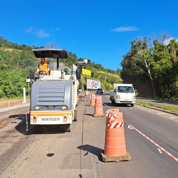 Empresa Gaúcha de Rodovias realiza serviços de manutenção nas rodovias do Rio Grande do Sul
