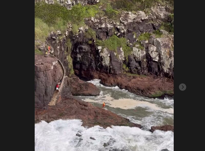 Corpo de homem que caiu no mar é encontrado em Praia da Guarita