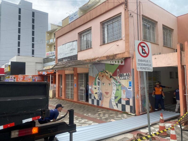 Centro de Belas Artes Oswaldo Engel passa por reforma após danos causados por granizo