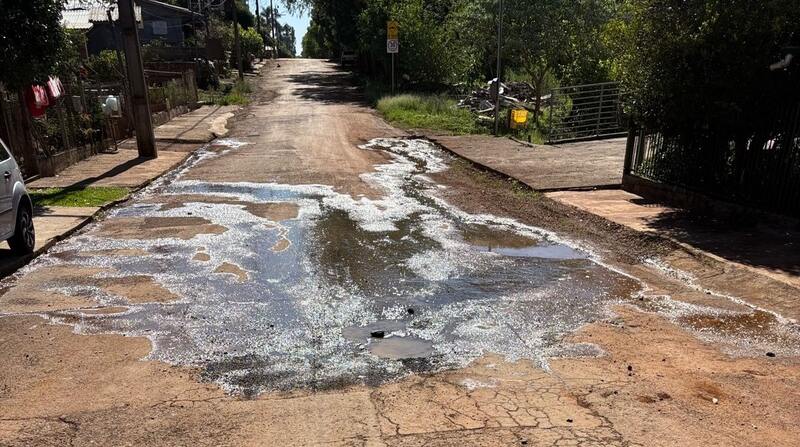 AGER multa a Aegea/Corsan em R$ 120 mil reais por falta de reparos urgentes na Rede de Água