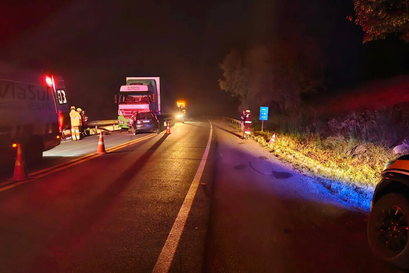 Colisão na BR-386 deixa dois mortos e três feridos em Soledade