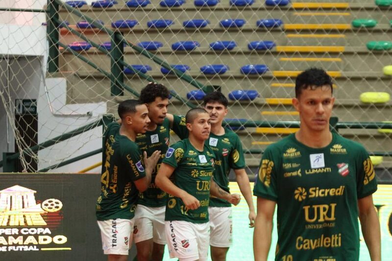 Atlântico elimina o Corinthians e vai às semifinais da Super Copa Gramado