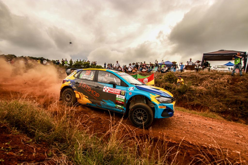 Irmãos Sartori mantém maior longevidade no rally brasileiro