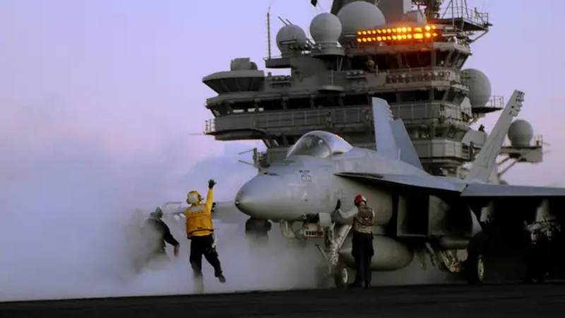 EUA aprovam US$ 16 bilhões em armas e conflito no Oriente Médio impulsiona indústria bélica