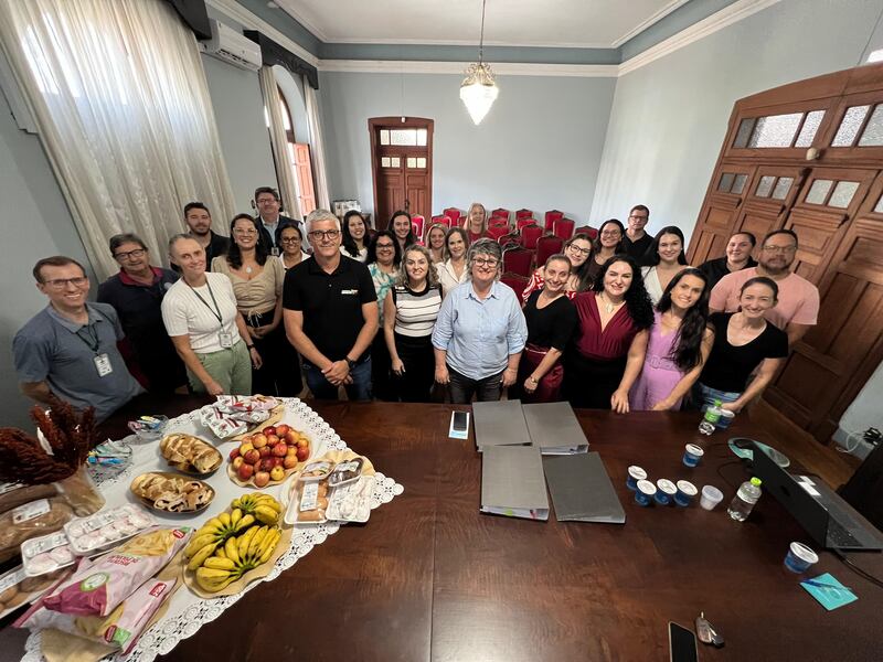 Erechim recebe comitiva de SC para apresentar modelo de compras da agricultura familiar