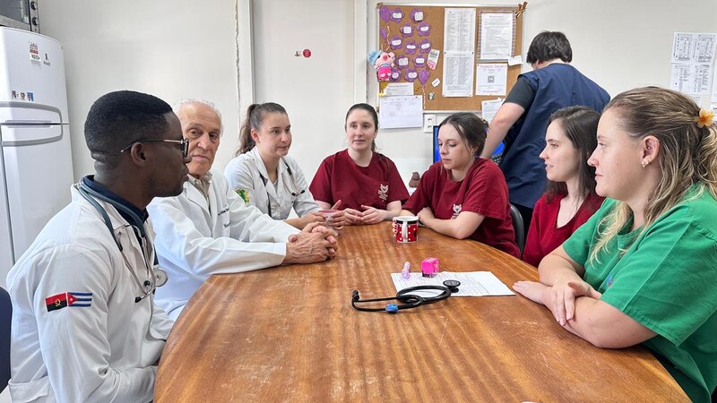 Hospital Santa Terezinha inicia nova turma de residência e amplia formação médica