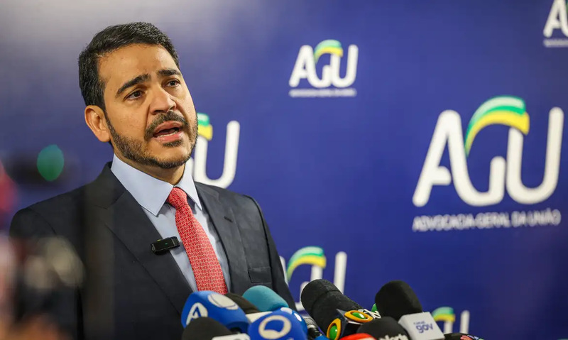 Governo formaliza indicação de Jorge Messias ao STF