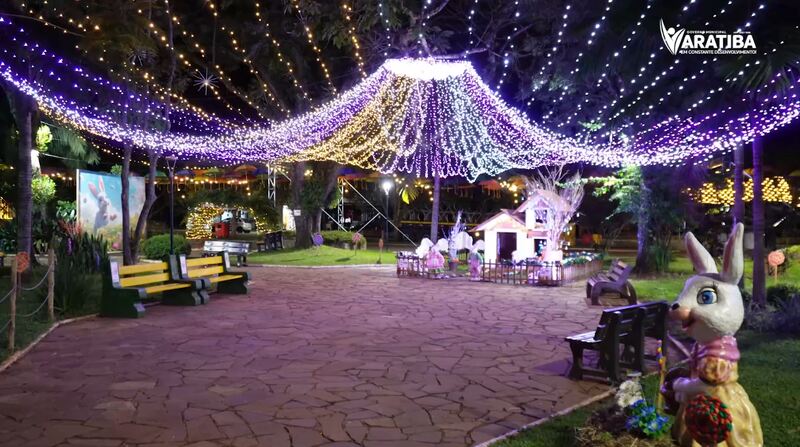 Praça de Aratiba encanta visitantes e renova espírito de Páscoa na comunidade