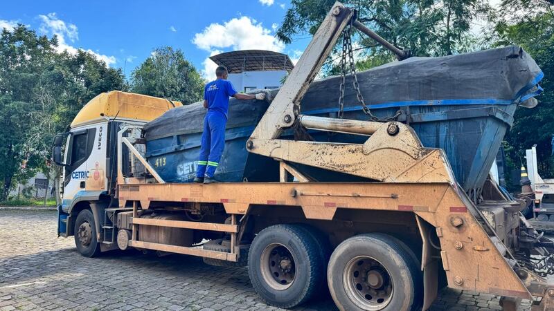 Erechim alerta para doações conscientes após alto índice de roupas sem condições de uso