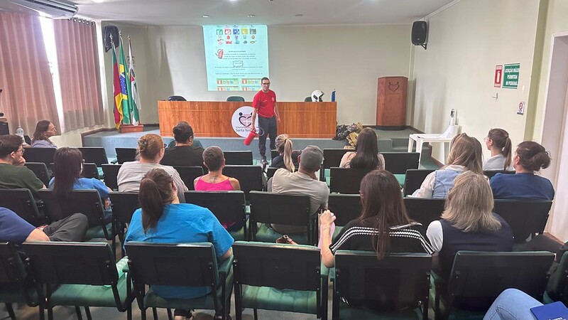 Hospital Santa Terezinha promove capacitação para brigadistas de incêndio