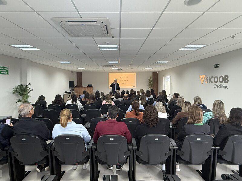 Abril Verde inicia com ações voltadas à saúde e bem-estar dos servidores municipais de Erechim