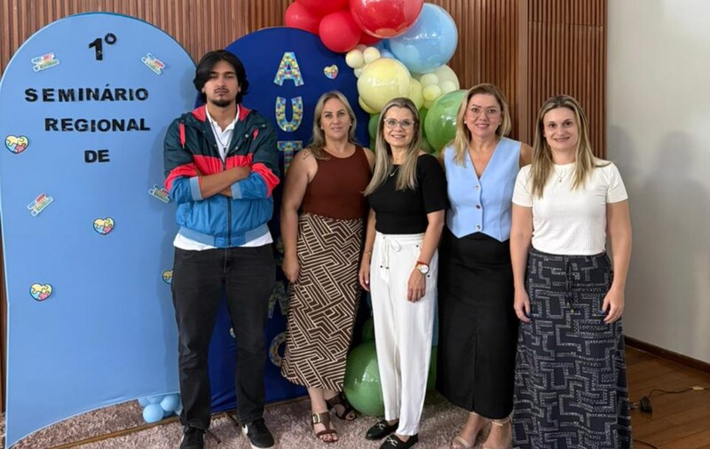 Erechim participa de seminário regional e reforça cuidado integral às pessoas com autismo