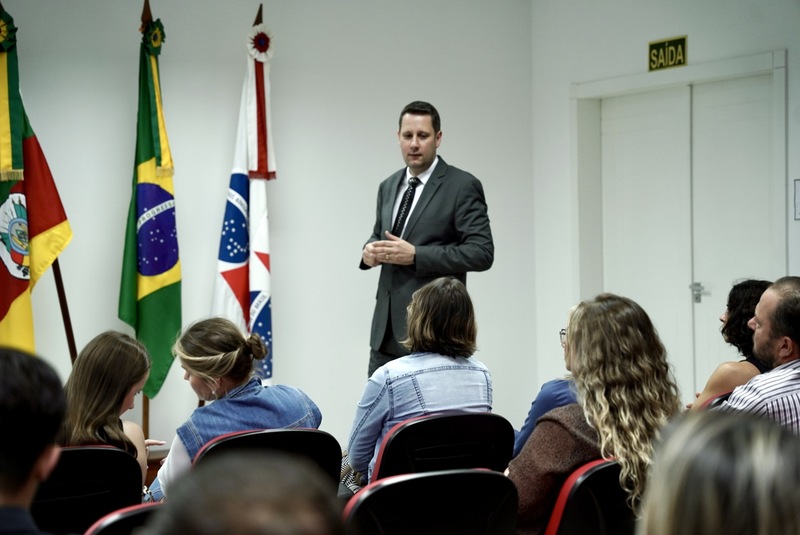 OAB Erechim alerta para golpe do falso advogado e reforça cuidados no ambiente digital