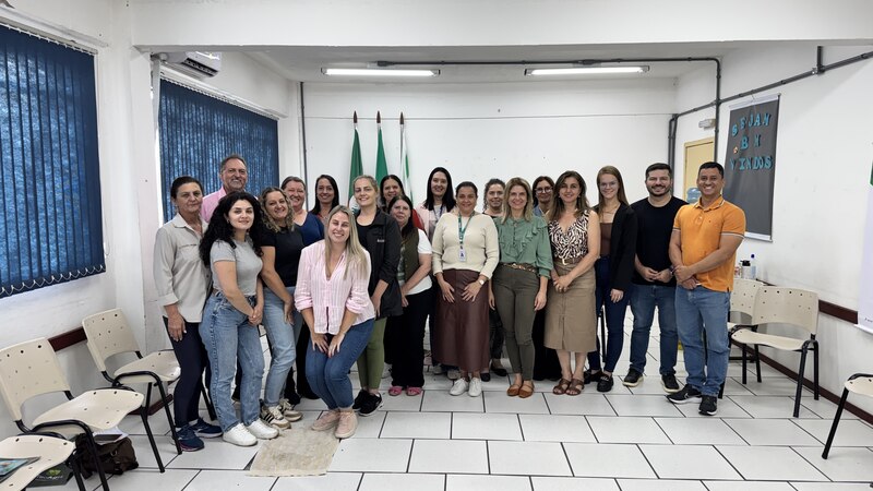 Capacitação fortalece servidores da Assistência Social em Erechim