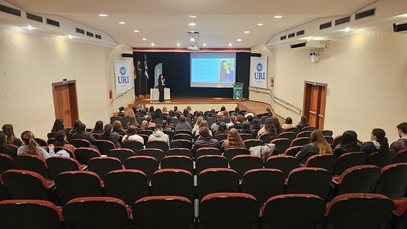 Curso de Nutrição da URI Erechim celebra 20 anos com encontro inspirador entre acadêmicos e egressos