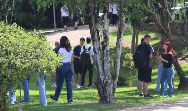 Estudantes de 16 a 20 anos podem se inscrever gratuitamente no Programa Jovem Empreendedor