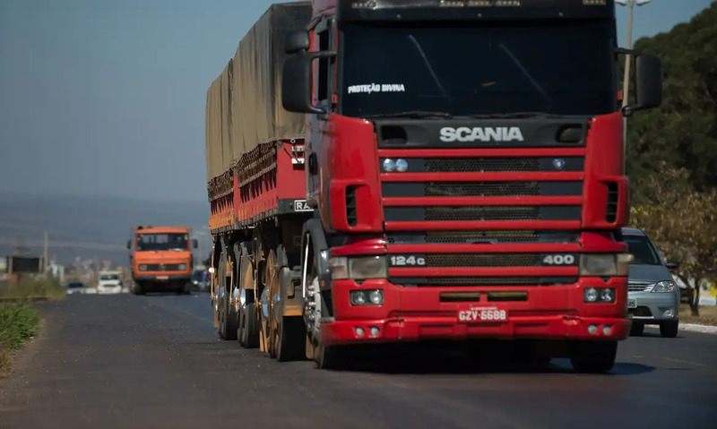 CMN aprova novas regras para renovar frota e ampliar acesso a financiamento no transporte