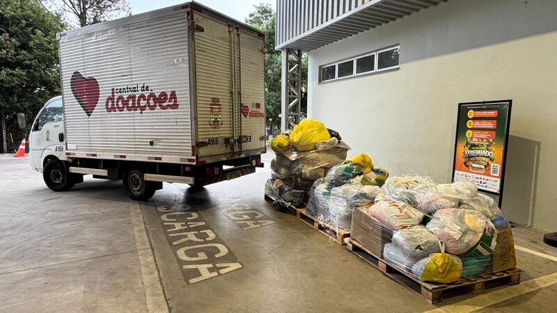 Campanha do Agasalho mobiliza Erechim e já ultrapassa uma tonelada de roupas arrecadadas