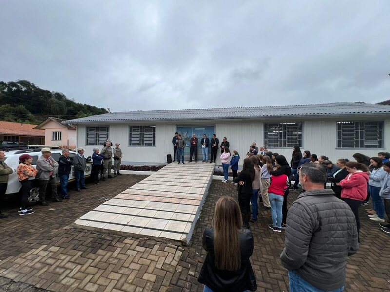 Administração de Barra do Rio Azul entrega nova Casa Mortuária à comunidade