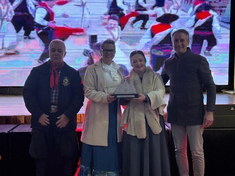 CTG Sentinela da Querência recebe Troféu Castelinho, a maior honraria do Poder Legislativo
