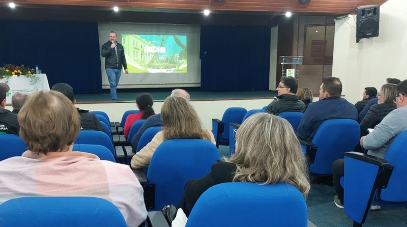 Erechim destaca agricultura urbana sustentável em seminário regional no IFRS Sertão