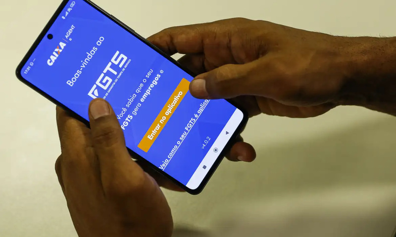 Trabalhadores poderão usar saldo do FGTS para renegociar dívidas a partir de 25 de maio