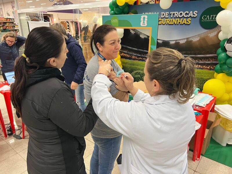 Ação especial de vacinação contra a gripe em supermercados amplia acesso à imunização em Erechim