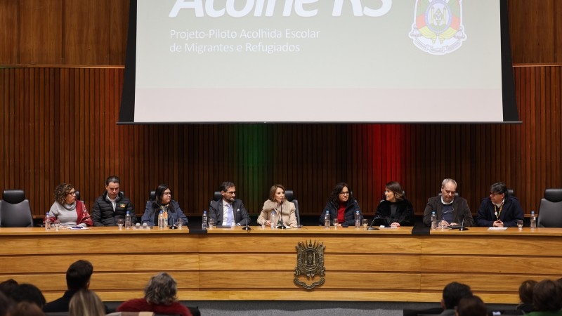 Erechim ganha destaque no lançamento do Acolhe RS com protagonismo de duas alunas venezuelanas
