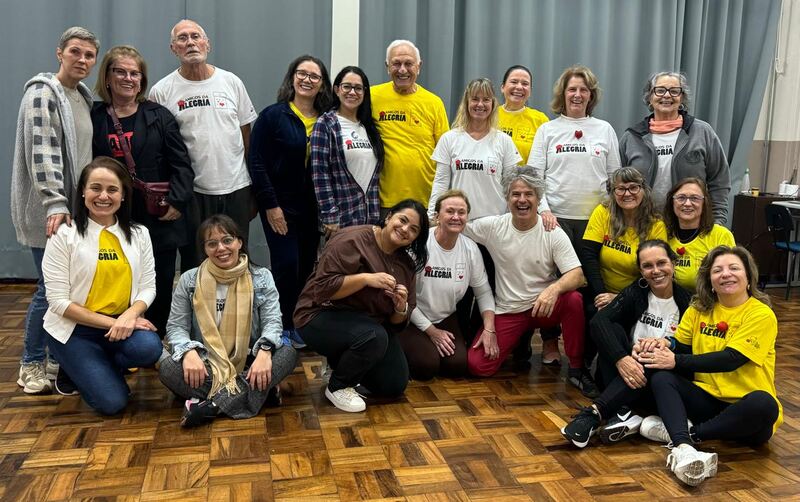 Clown internacional em Erechim: o Brasil precisa apoiar grupos como os Amigos da Alegria