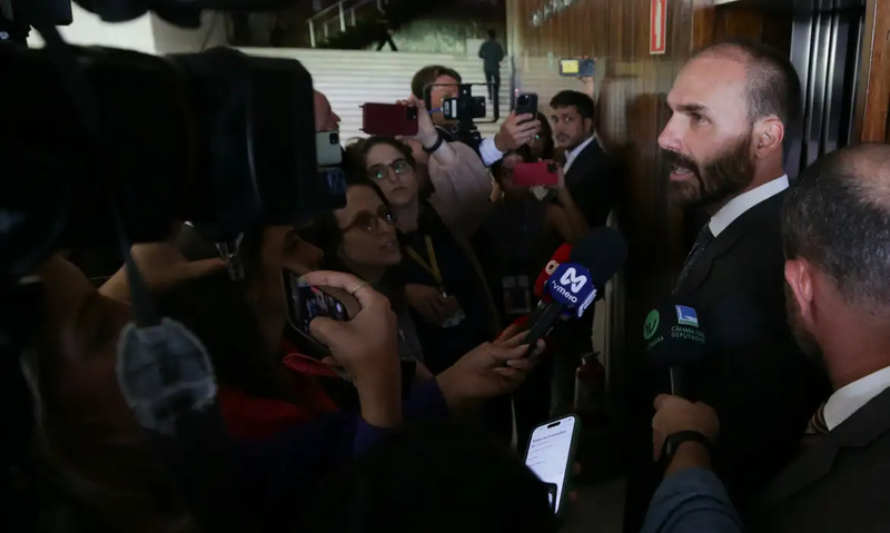 STF condena Eduardo Bolsonaro a prisão, inelegibilidade e perda de cargo público