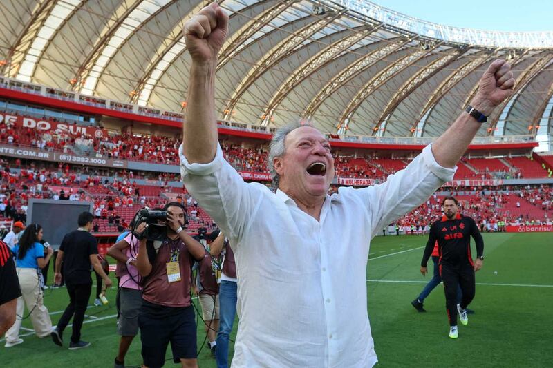 Abel Braga terá lugar ao lado de Fernandão em espaço dedicado aos ídolos colorados