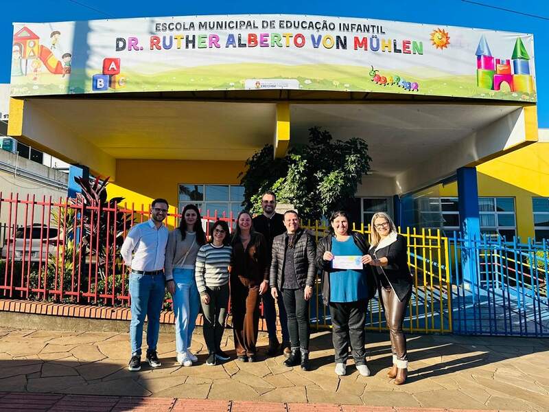 Frente Parlamentar da Educação visita EMEI Dr. Ruther de Erechim